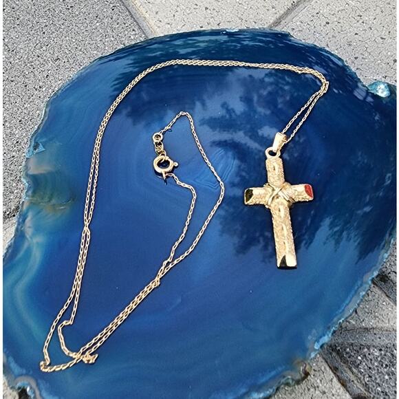 14K Yellow Gold Diamond Cut Cross Pendant Link Necklace - Picture 12 of 13